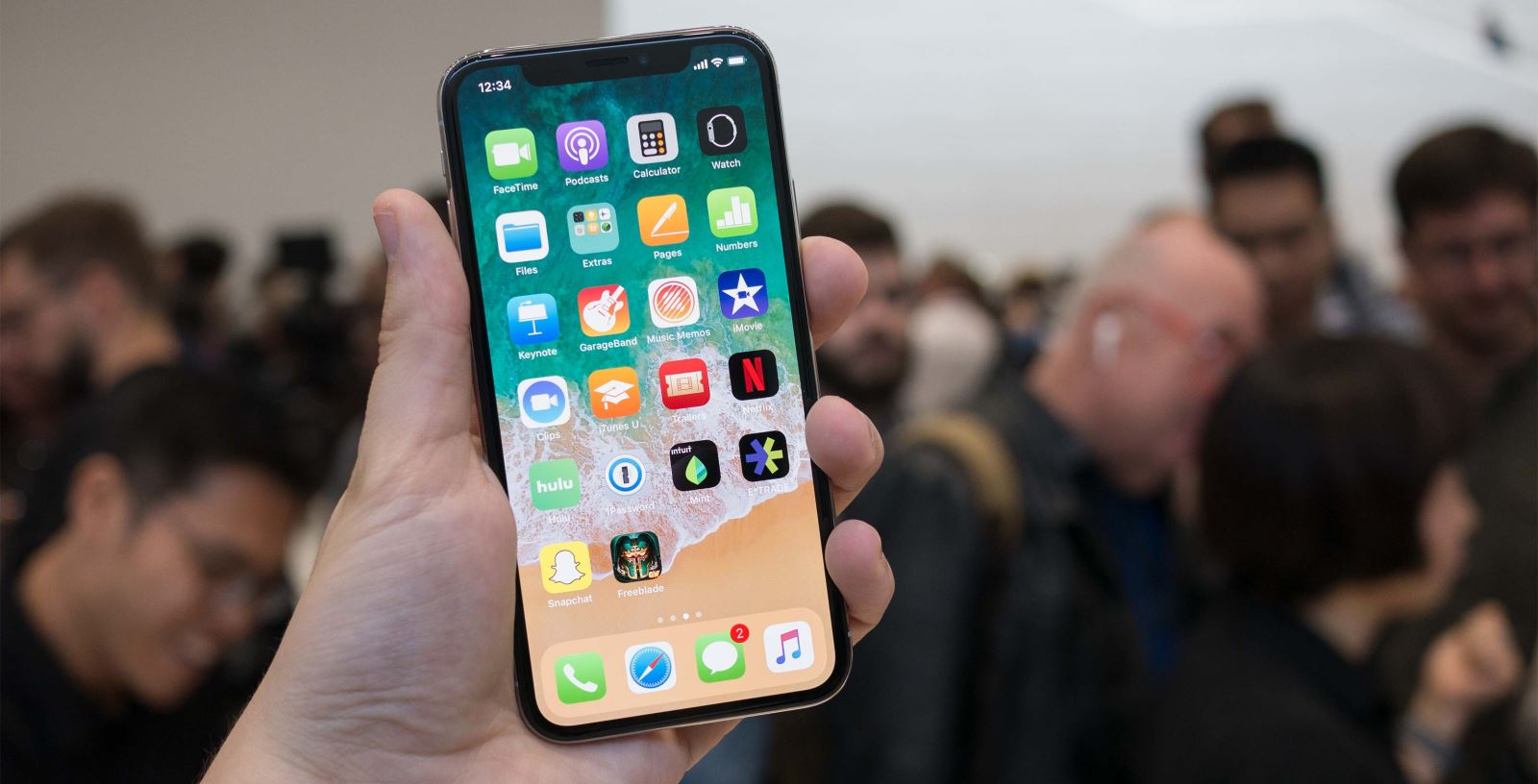 Apple corta em 10% plano de produção de novos iPhones