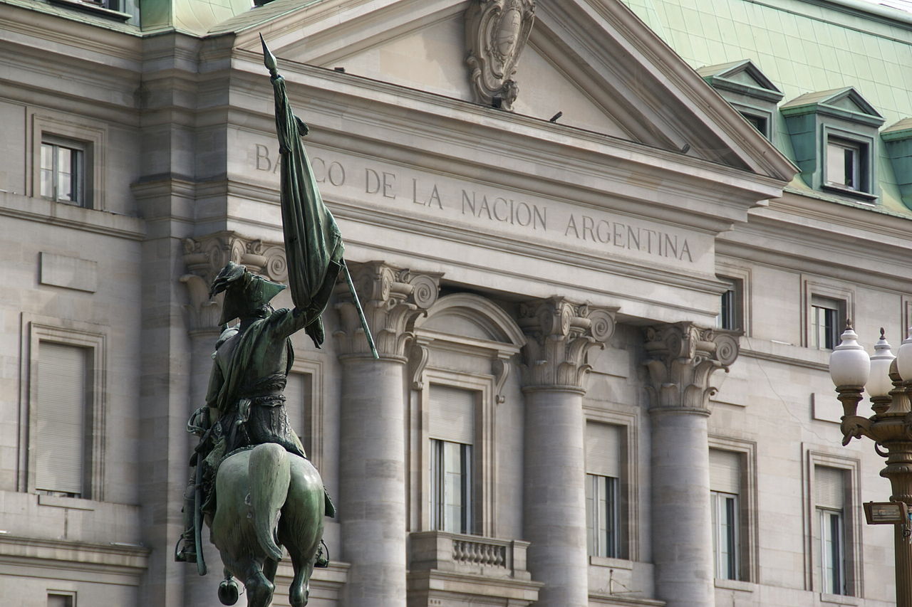 Banco Central da Argentina diz que manterá taxa de juros em 60% até o final do ano
