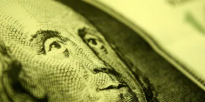 Ibovespa fecha com queda de 0,43%; dólar tem nova valorização