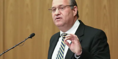 Presidente do Banco Central, há excesso de expectativas sobre o Brasil