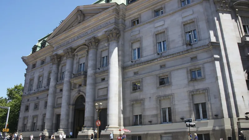 Presidente do Banco Central da Argentina renuncia em meio à crise