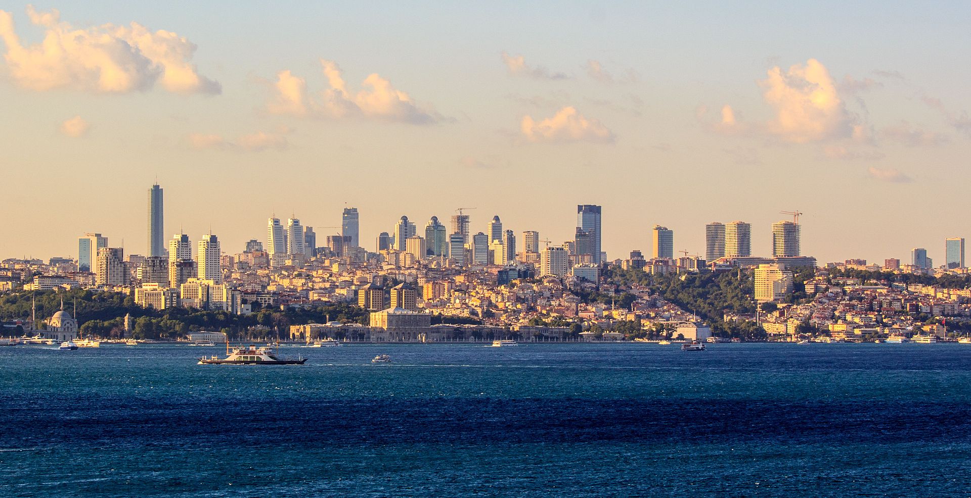 Turquia revê expectativas de crescimento e inflação em meio a crise