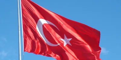 Banco Central da Turquia eleva taxa de juros