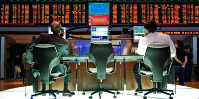 Ibovespa abre em alta devido à trégua na guerra comercial e revisão de PIB brasileiro
