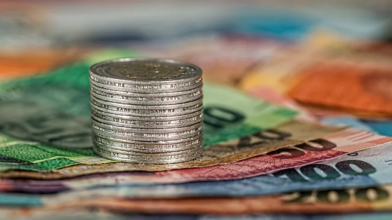 FMI reduz em 0,2% a previsão de expansão global em 2018 e 2019
