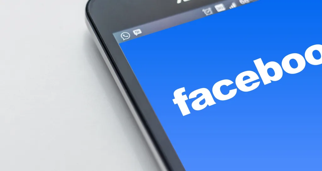 Autoridades antitruste dos EUA estão se preparando para, até o final de janeiro, abrir 4 novos processos contra o Facebook e o Google.