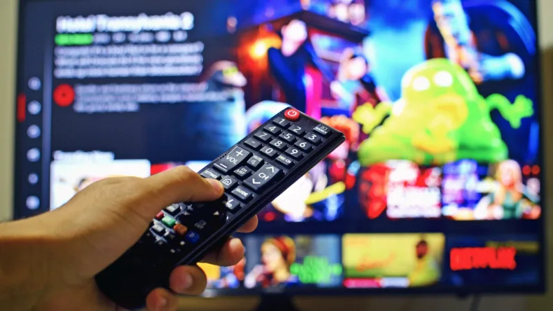 Telefônica Brasil incorpora Netflix em seu serviço de tv paga
