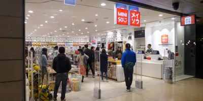 Depois de Nubank, a gigante Tencent investe US$145 milhões na rede de moda Miniso