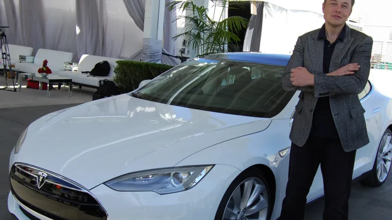 Elon Musk e Tesla têm acordo aprovado com a SEC