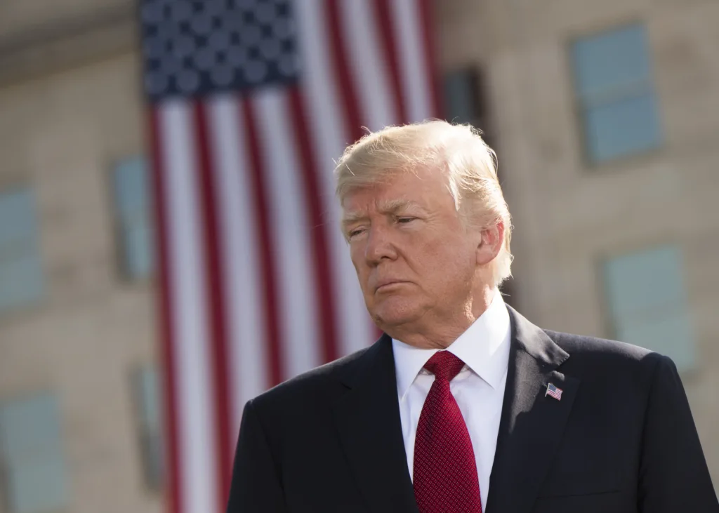 Anúncio de Trump eleva juros e mexe com a renda fixa