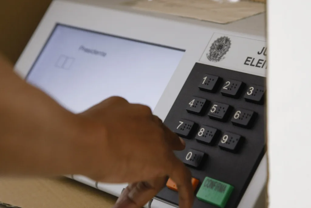 Urnas eletrônicas