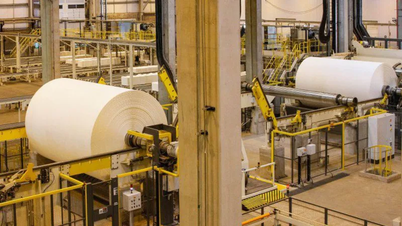 IBGE: produção industrial cresceu 1,1% em 2018