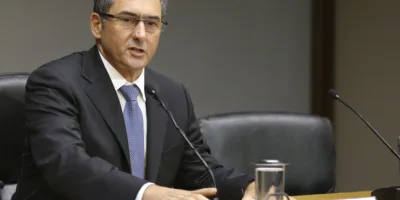 Guardia envia proposta de reformas tributárias a Guedes