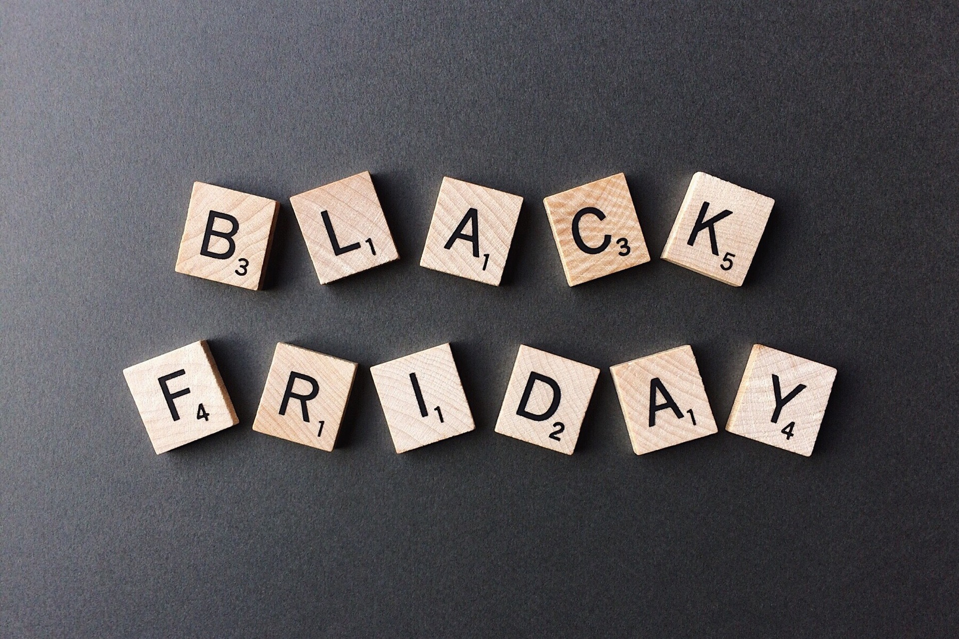 Black Friday: Confira 5 livros sobre investimentos em promoção