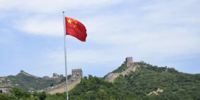 Primeiro-ministro chinês anuncia que abrirá mais a economia da China