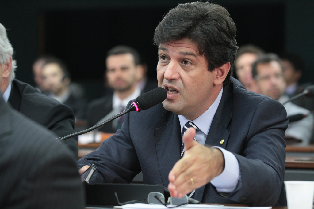 Novo ministro da Saúde é anunciado por Jair Bolsonaro