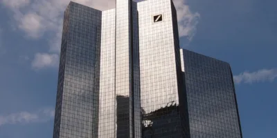 Deutsche Bank planeja fechar agências para cortar gastos