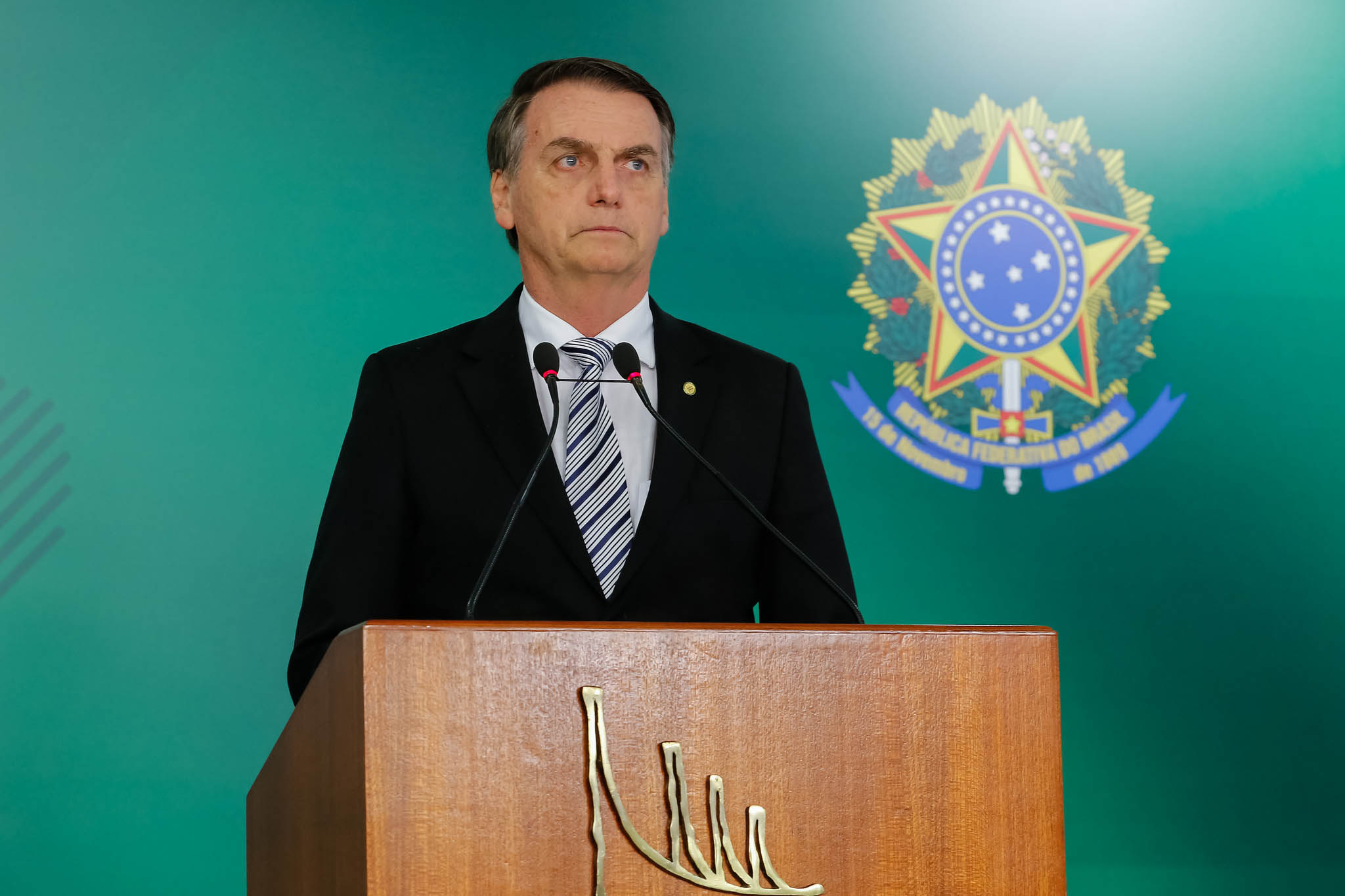 Jair Bolsonaro anuncia o ministro da Defesa de seu governo