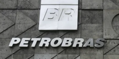 Após impasse com sindicatos, Petrobras cortará benefícios a funcionários