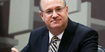 Ilan Goldfajn acredita que não haverá mudança na política cambial do país