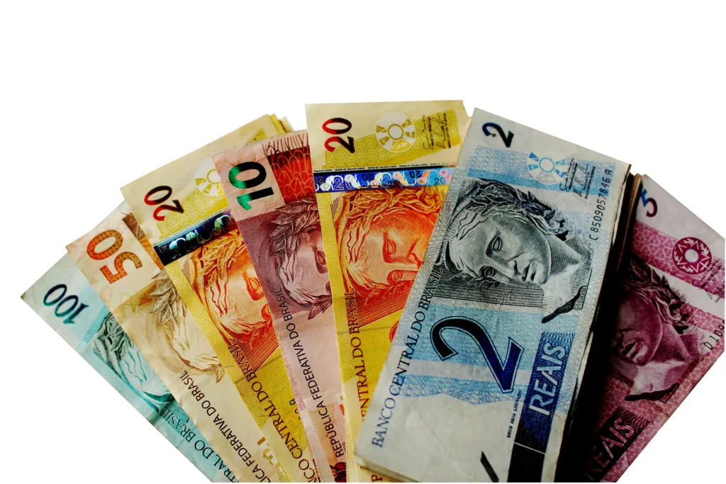 Vale destacar que o calendário para os demais beneficiários do coronavoucher, ou seja, aqueles que não são inscritos no programa Bolsa Família, é diferente.