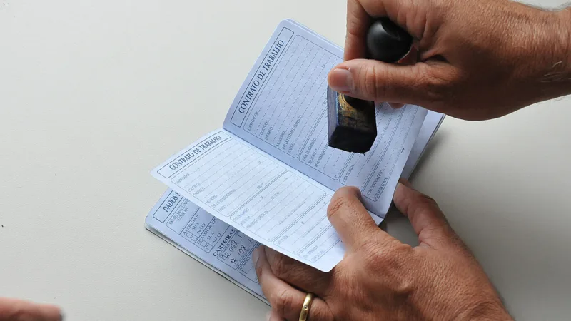 Emissão de carteiras de trabalho cresce 5% em 2018