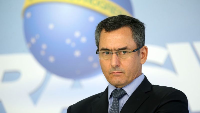 Privatizações não resolvem problemas do País, diz ministro da Fazenda