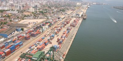 Porto de Santos movimenta 110 mi de toneladas de carga em 2018