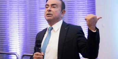 Nissan estuda cobrar indenização de Carlos Ghosn