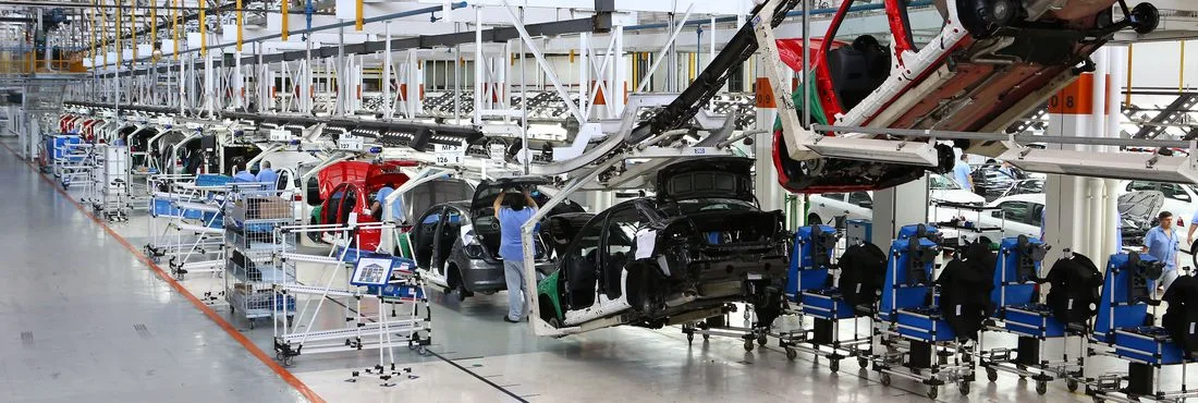 China suspenderá tarifas sobre veículos e peças dos EUA por 3 meses