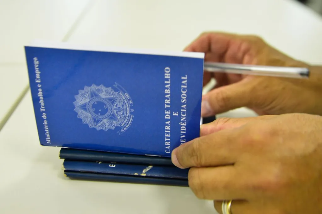 Pedidos de seguro desemprego refletem o desempenho da economia