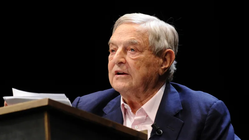 Davos: George Soros ataca Bolsonaro sobre a Amazônia