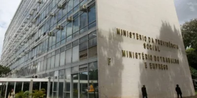 Governo Bolsonaro anuncia fim do Ministério do Trabalho