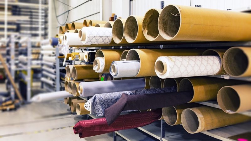 Indústria têxtil encerra ano com queda de 2%