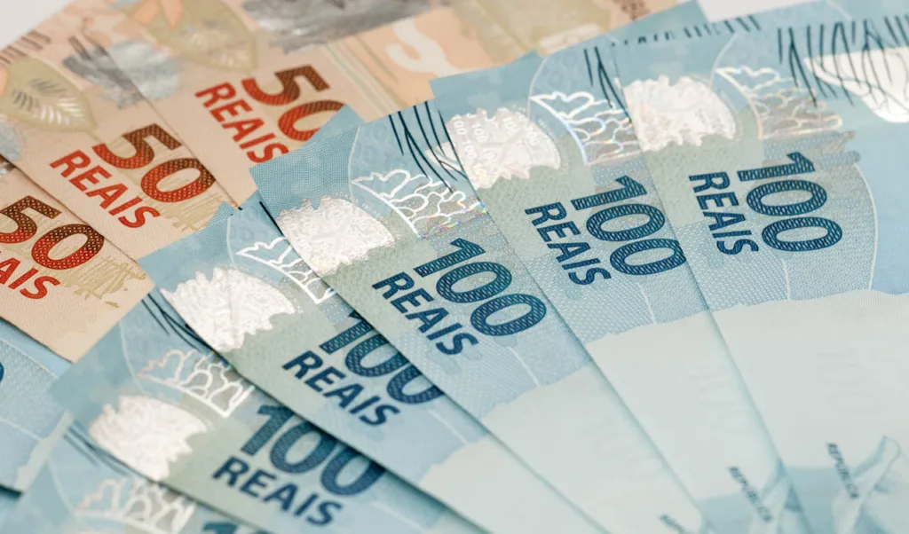 Arrecadação federal de impostos atinge R$ 172,03 bilhões em novembro, a maior desde 2013