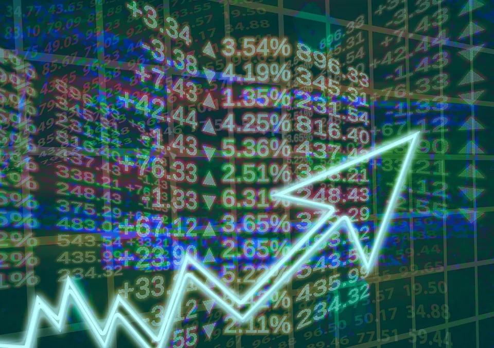 O Ibovespa encerrou em alta, ampliando os ganhos da última terça