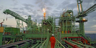 Produção de petróleo e gás recua em novembro no Brasil, segundo ANP