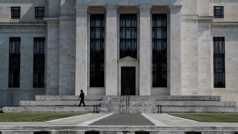 Fed analisa nova estratégia para manter taxa de juros baixa nos EUA