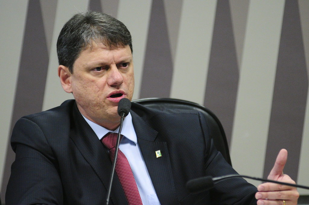 O ministro de Infraestrutura declarou que o Brasil voltará a ter novamente o grau de investimento em breve.