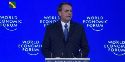 Bolsonaro cancela coletiva por ‘atitude anti-profissional da imprensa’