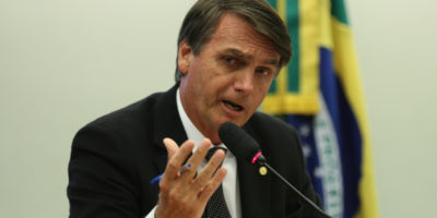 Bolsonaro é gravado pedindo para Onyx negociar com Bebianno