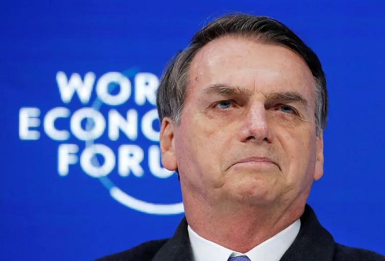 “Vai ter que pagar” afirma Jair Bolsonaro sobre seu filho Flávio