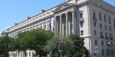 Departamento de Justiça americano torna ilegais apostas pela internet