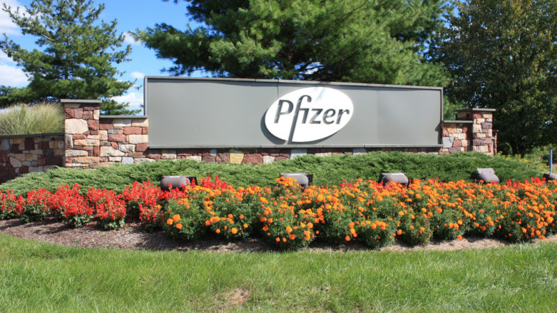 Pfizer e Mylan estariam negociando fusão, diz WSJ