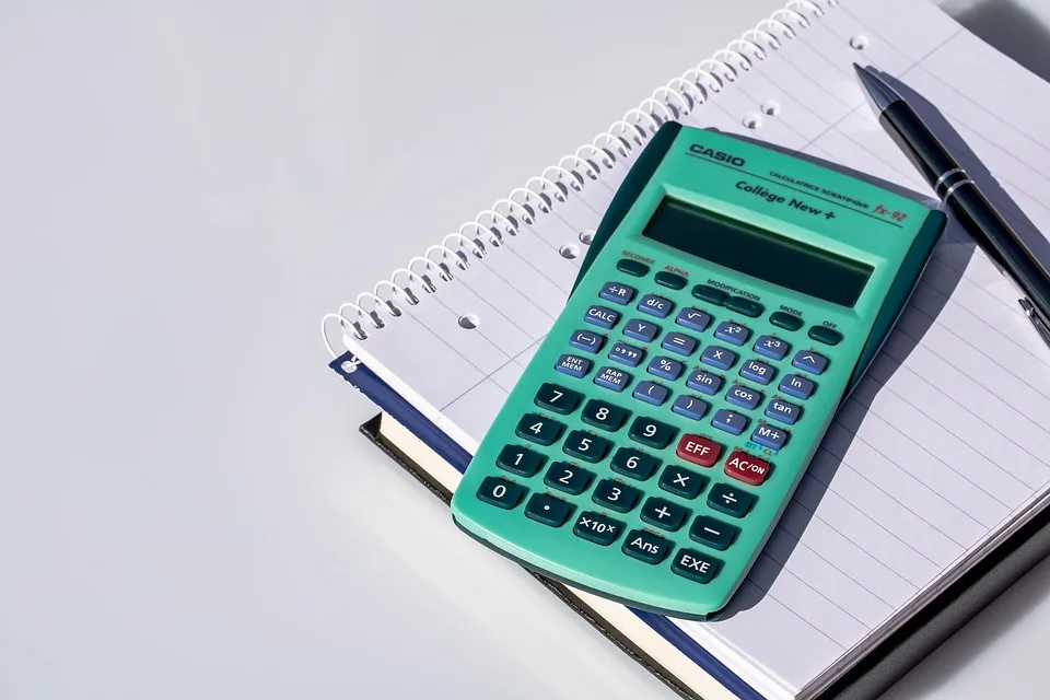 Boletim Focus aumenta previsão da Selic em 2021 de 4% para 4,5%