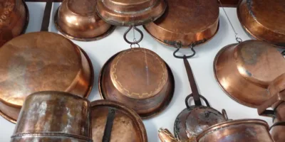 Cobre opera em alta com mercado aguardando diálogo entre China e EUA