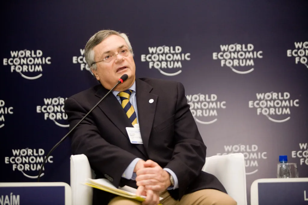Moisés Naim