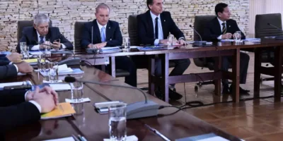 Reunião ministerial indica novas medidas do governo de Jair Bolsonaro