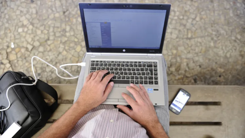 eSocial entra em vigor para empregadores do Simples Nacional