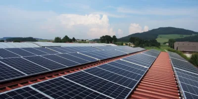 CEMIG inaugura usina fotovoltaica de minigeração